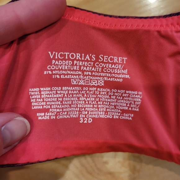 Victoria's Secret Bra Bundle Size 32D - Picture 5 of 9